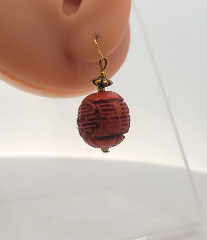Vintage Gold Tone Carved Red Resin Faux Cinnabar Necklace Earrings 3 Piece Set