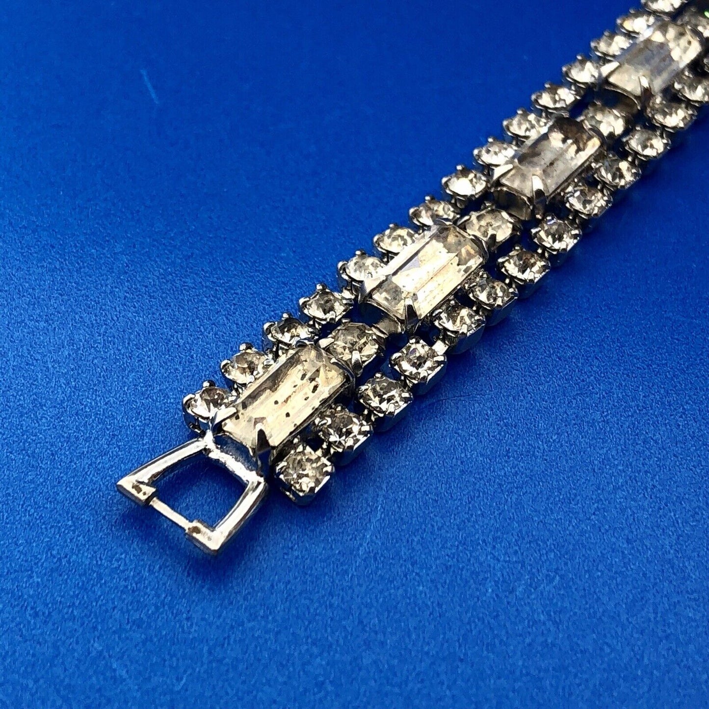 Vintage Albert Weiss Silver Tone Crystal Rhinestone Glamour Link Bracelet