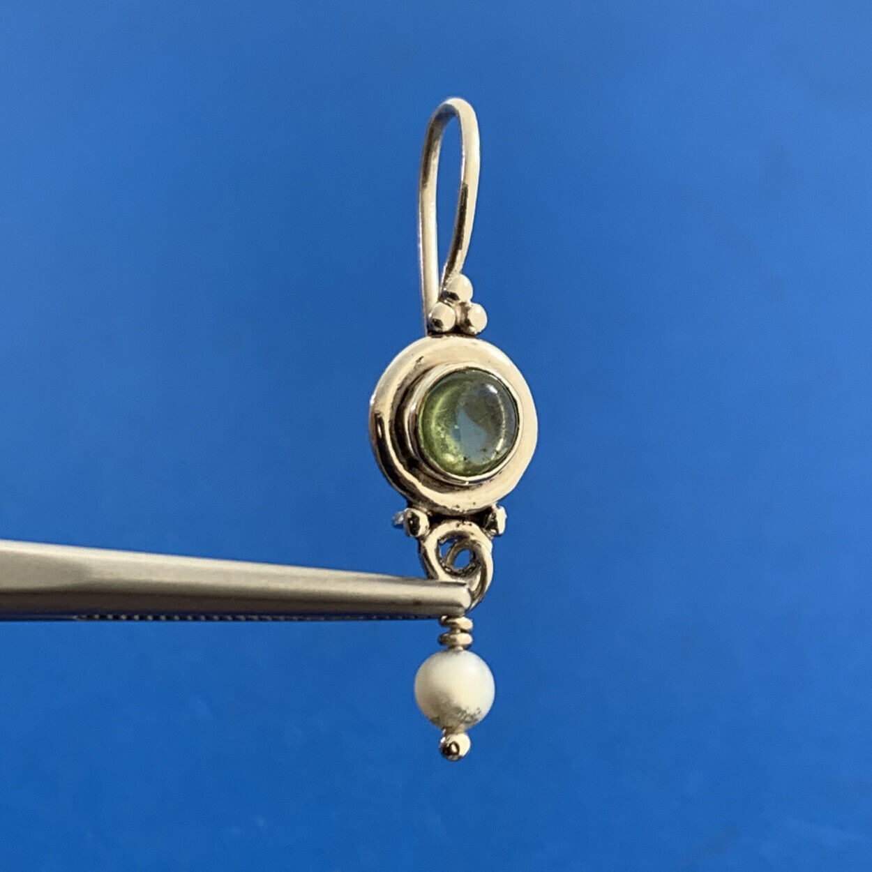Estate 925 Sterling Silver Peridot Cabochon Pearl Balinese Dangle Drop Earrings
