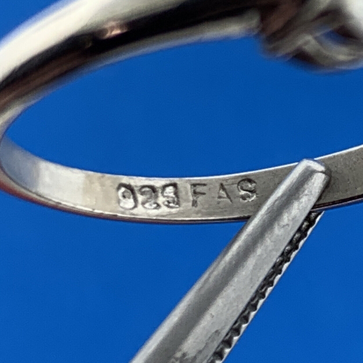 Designer FAS Sterling Silver Cubic Zirconia Oval Trio Anniversary Cocktail Ring