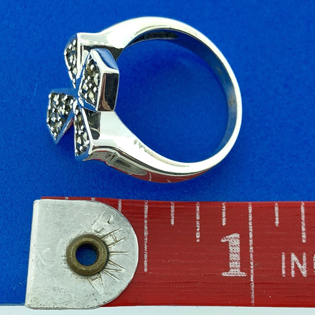 Spectacular 925 Sterling Silver Marcasite Cross Religious Communion Easter Ring