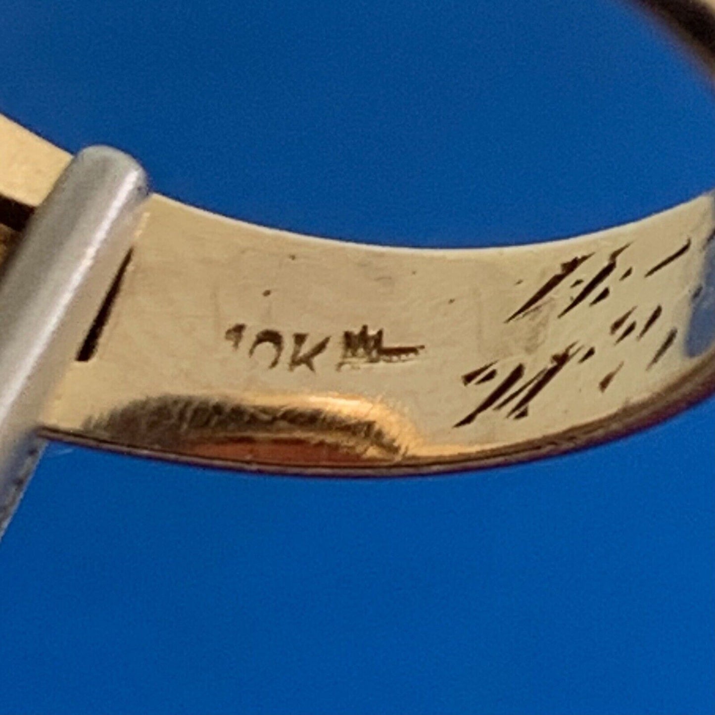 Estate 10K Yellow Gold Carved Centurion Soldier Unisex Statement Ring