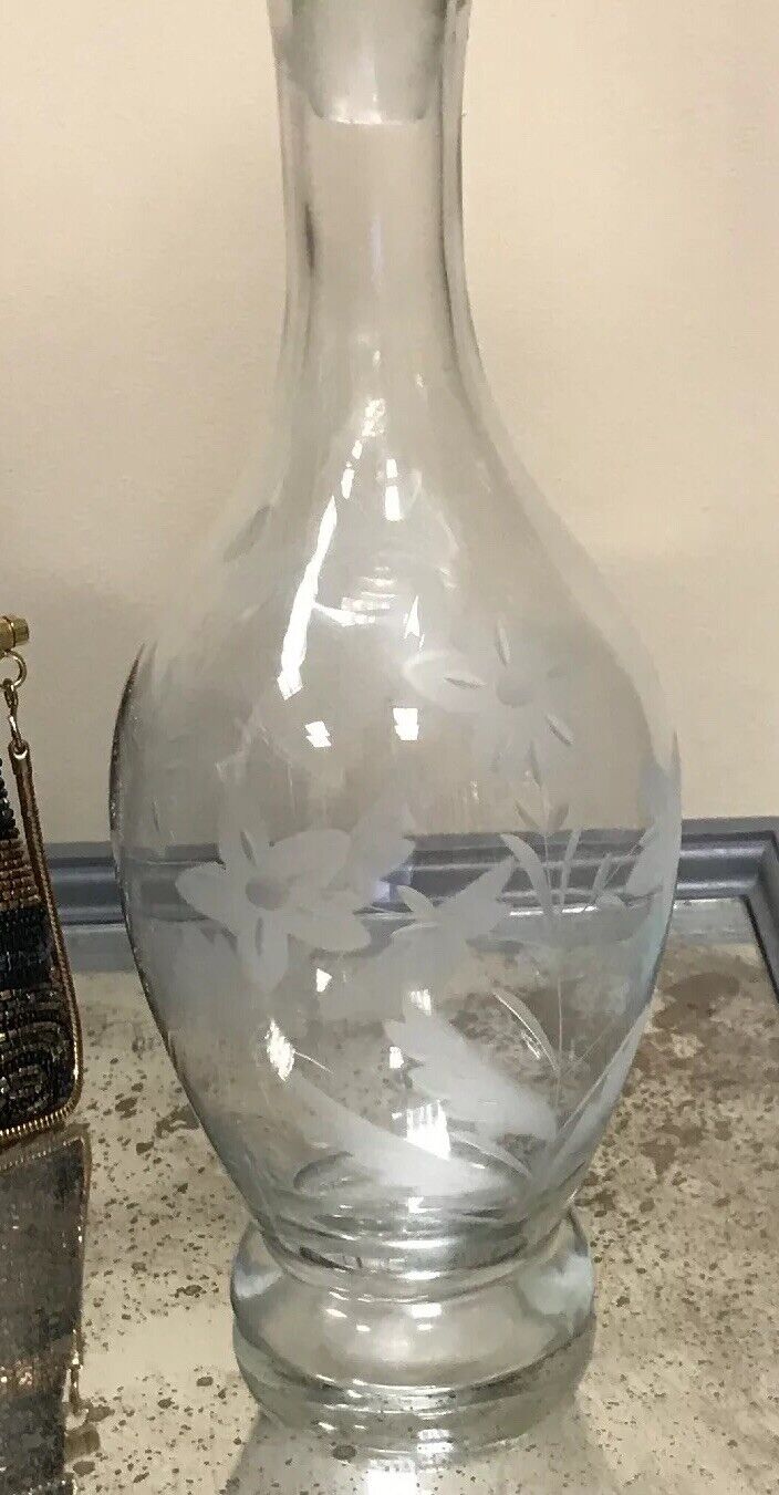 Romania Floral Etched Cordial Aperitif Sherry Bar Ware Decorative Glass Decanter