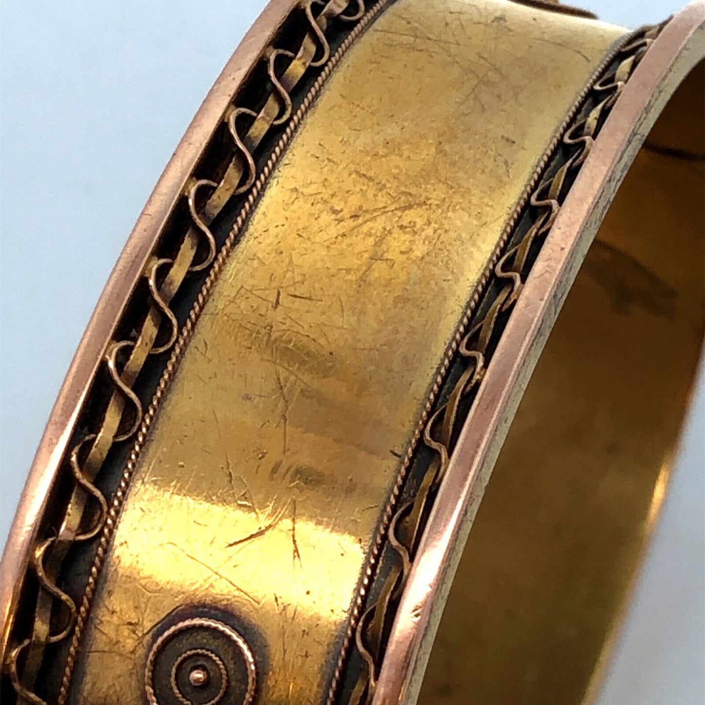 Victorian 14K Yellow Gold Artistic Hinged Cuff Bracelet