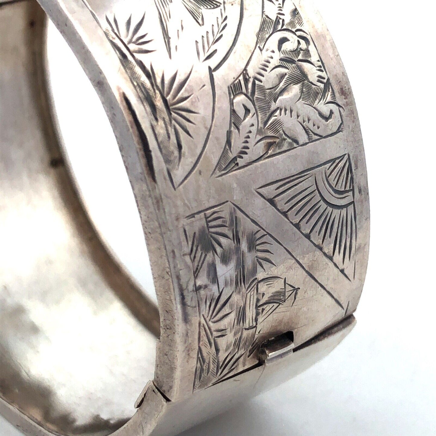 Vintage 925 Sterling Silver Wide Bird Nature Detail Hinged Cuff Bracelet