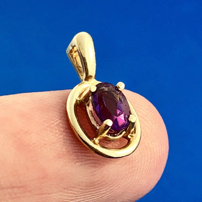 Modernist 14K Yellow Gold Oval Amethyst February Anniversary Pendant