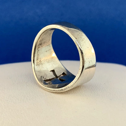 James Avery Sterling Silver 925 Wide Crosslet Designer Size 4.75 Cross Ring