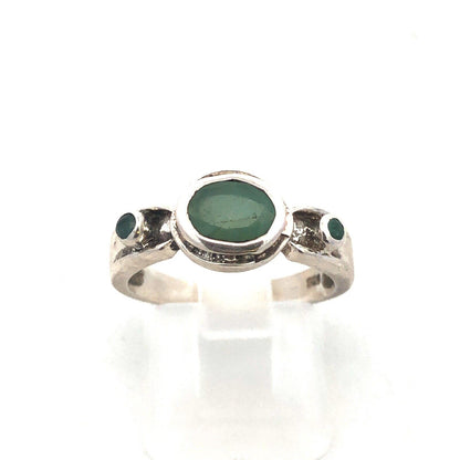 Vintage 925 Sterling Silver Oval Emerald May Anniversary Ring