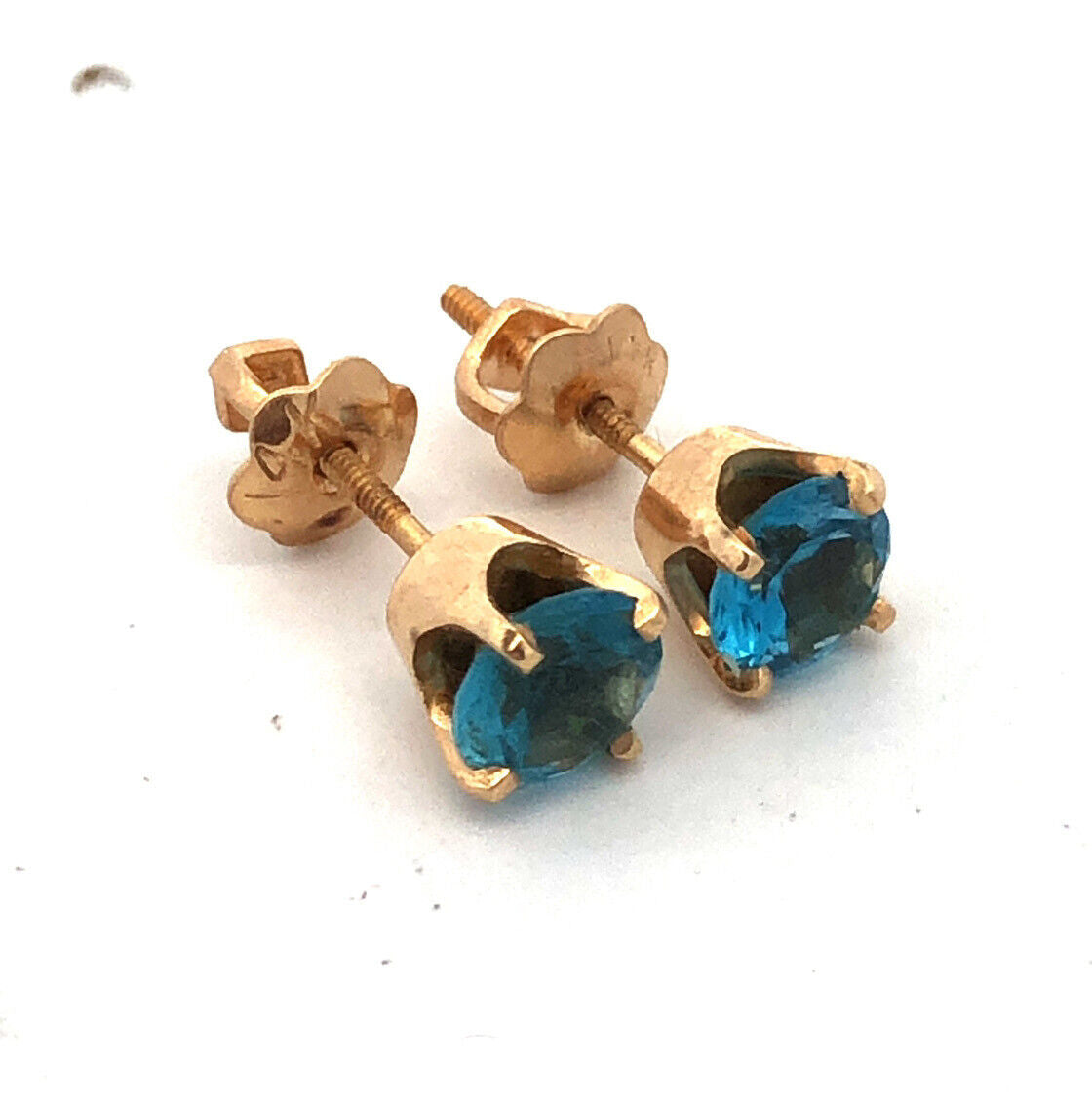 14K Yellow Gold Round Blue Topaz Solitaire December Occasion Screw Back Earrings