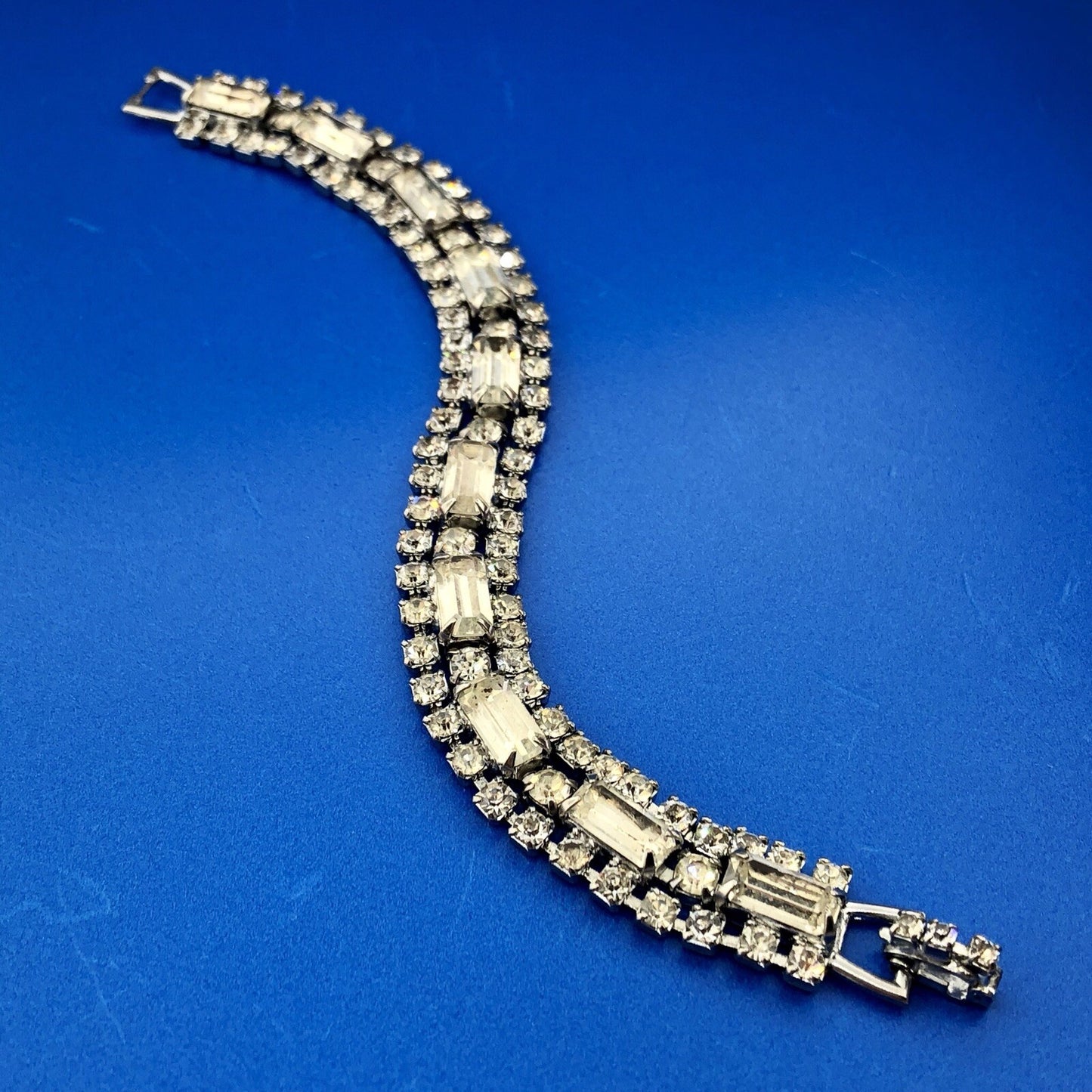 Vintage Albert Weiss Silver Tone Crystal Rhinestone Glamour Link Bracelet