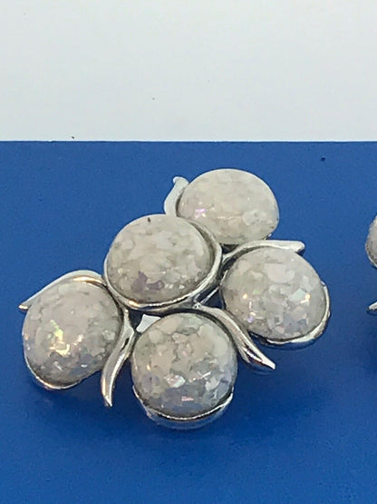 Selro Selini Silver Tone White Confetti Lucite Cabochon Modernist Clip Earrings