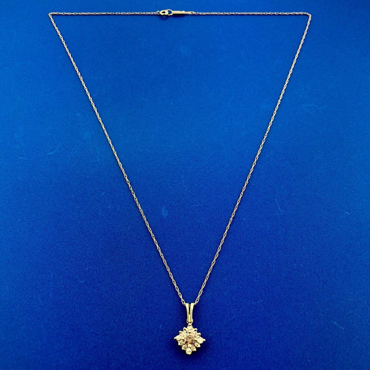Designer 14K Yellow Gold White Mocha Diamond Pendant Necklace
