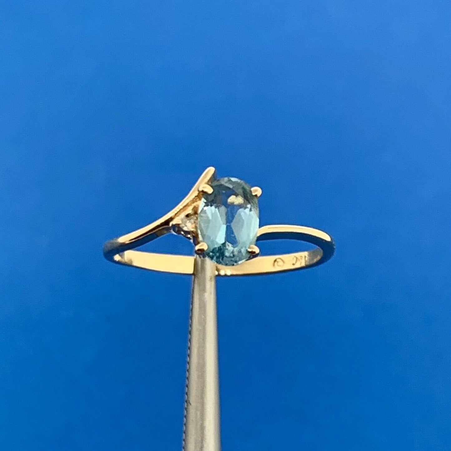 Designer 14K Yellow Gold Oval Blue Topaz Diamond Accent Size 4.5 Ring