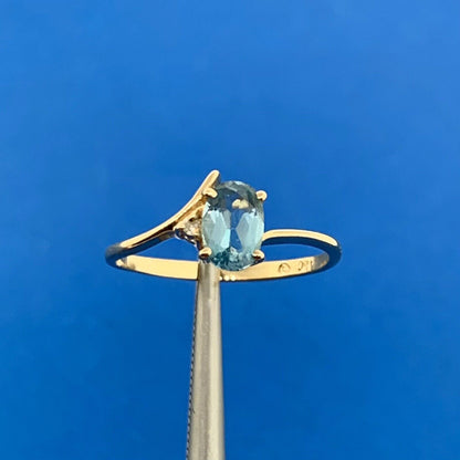 Designer 14K Yellow Gold Oval Blue Topaz Diamond Accent Size 4.5 Ring