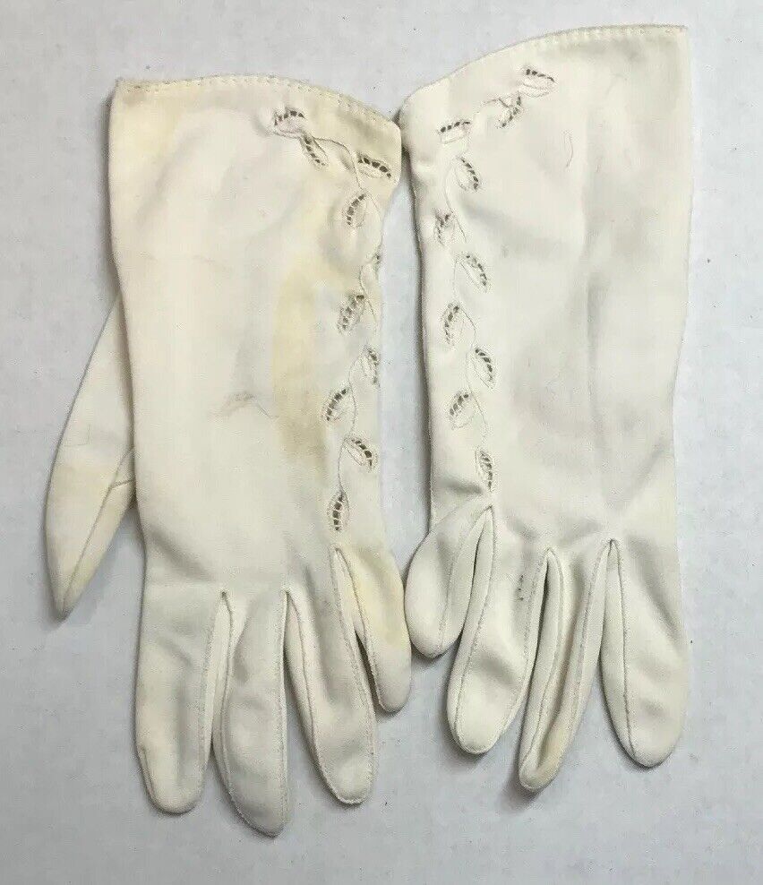 Vintage 11 Item Lot 6 Pair Tea Evening Wedding Party Gloves 4 Bold Scarves