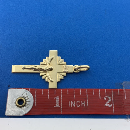 Vintage Italy 14K Yellow Gold Religious Communion Crucifix Easter Cross Pendant
