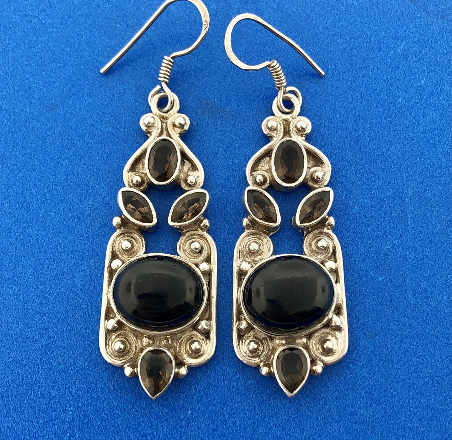Retro 925 Sterling Silver Black Onyx Smoky Quartz Bead Scroll Dangle Earrings