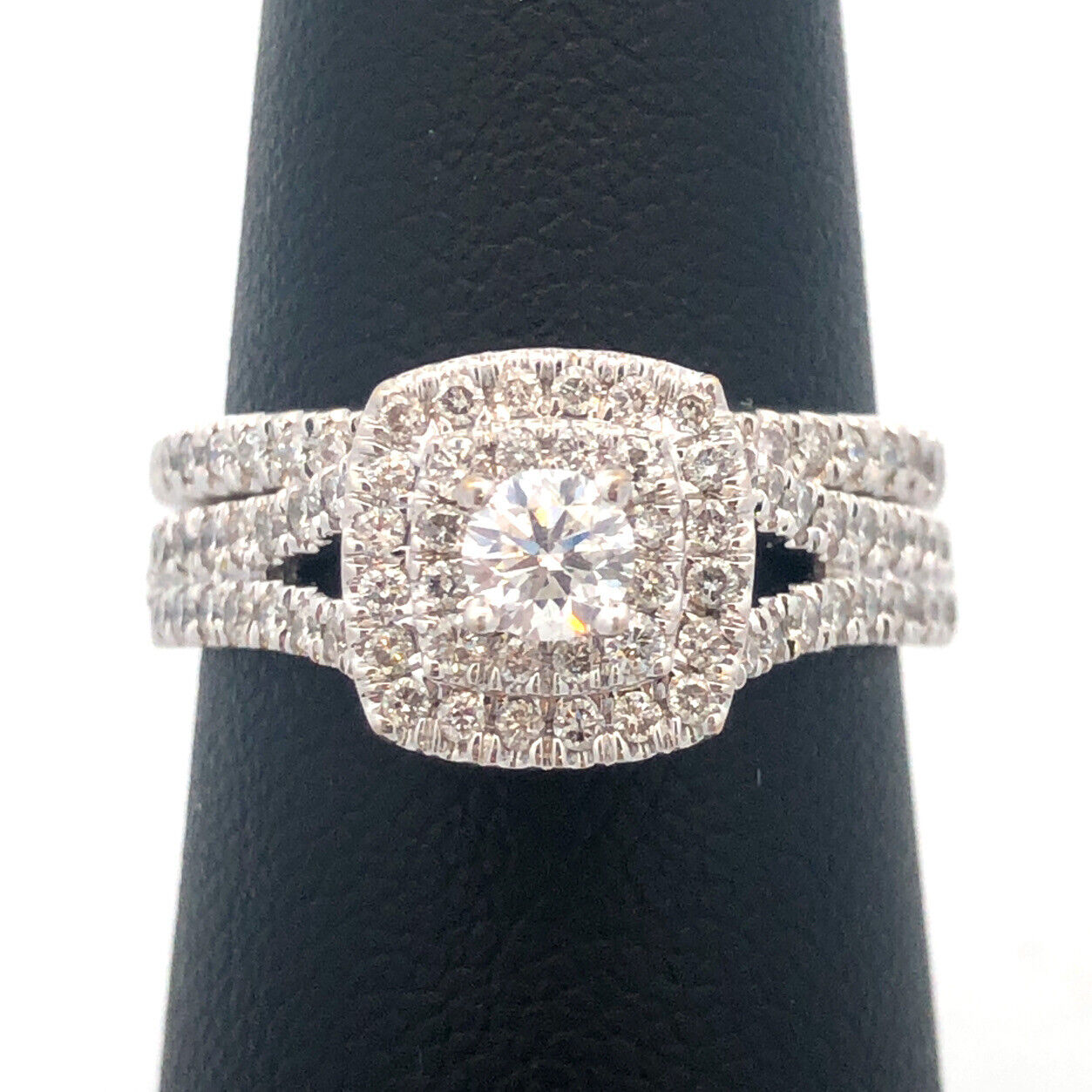 Zales Celebration Grand 14k White Gold Diamond Halo Ring 1 carat