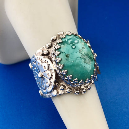925 Sterling Silver Oval Turquoise Cabochon Romanesque Statement Ring