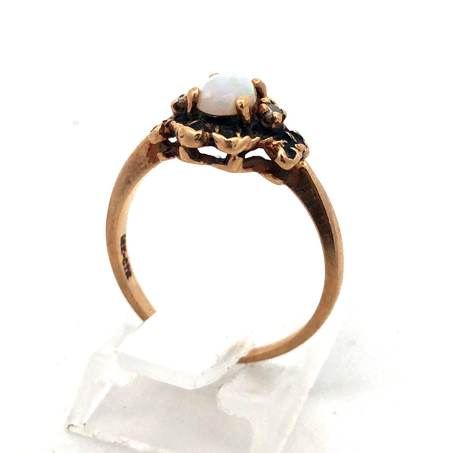 Retro 10K Yellow Gold Oval Opal Diamond Accent October Anniversary Ring