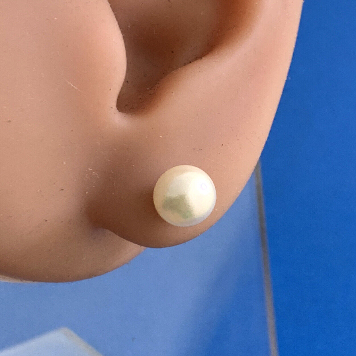 Designer Hallmarked 14K Yellow Gold Pearl Solitaire Stud Earrings