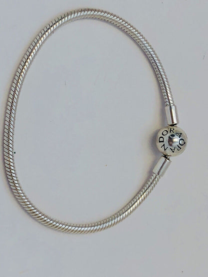 Authentic Pandora 925 Sterling Silver Signature Smooth Clasp Bracelet 590728