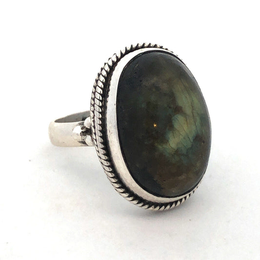 Vintage 925 Sterling Silver Oval Green Labradorite Cabochon Statement Ring