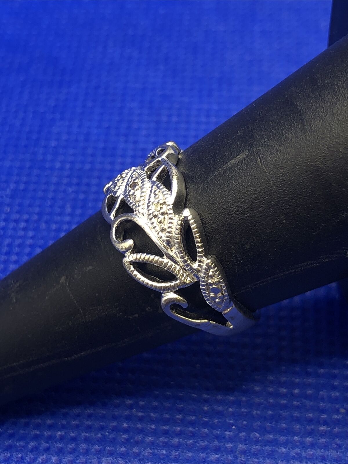 Designer RJ 925 Sterling Silver Diamond Leaves Filigree Cigar Band Ring