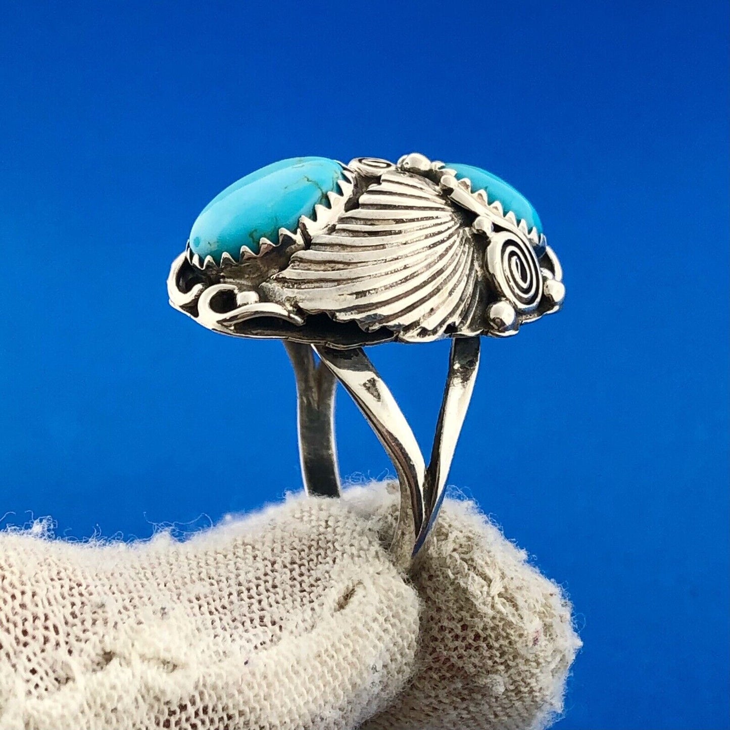 Stunning Sterling Silver 925 Cabochon Turquoise Spiral Floral Finger Ring Size 8