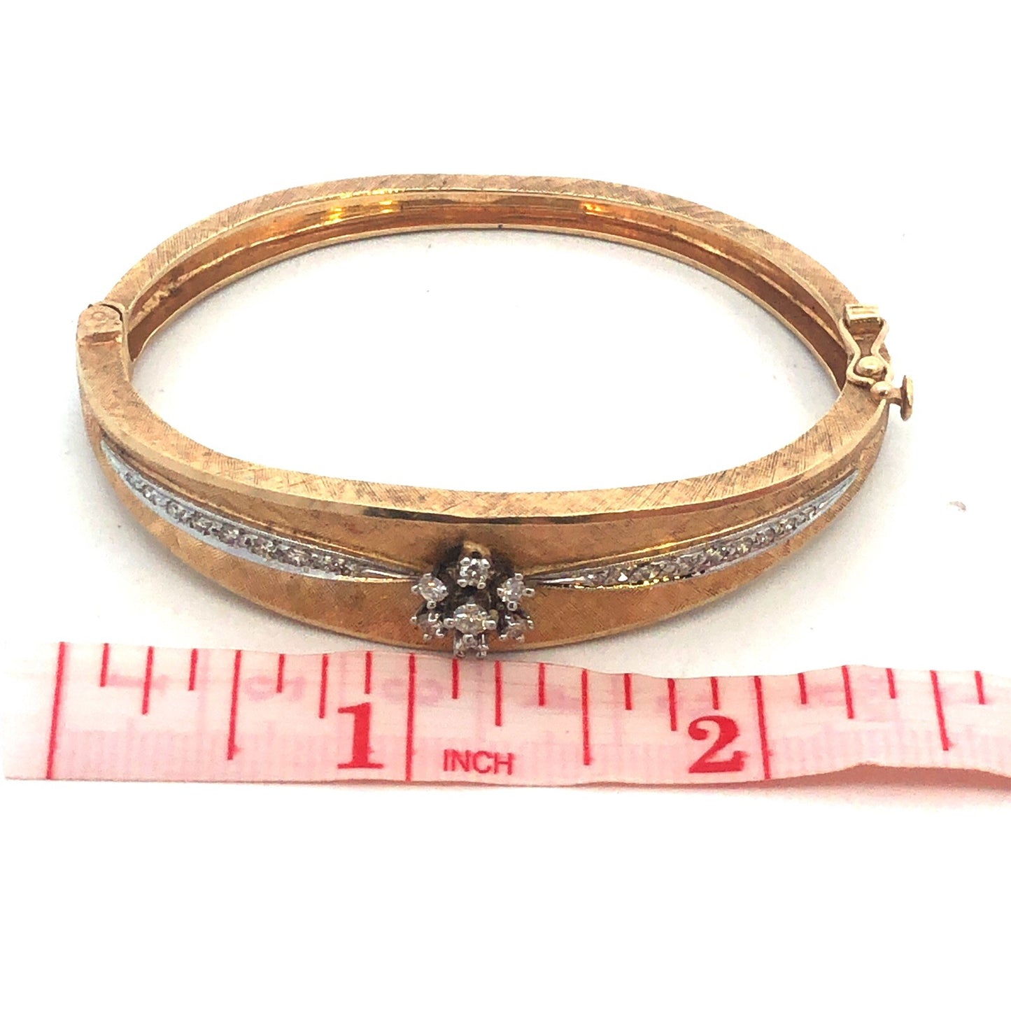 Vintage 14K Yellow Gold Round Diamond Flower Textured Hinged Bangle