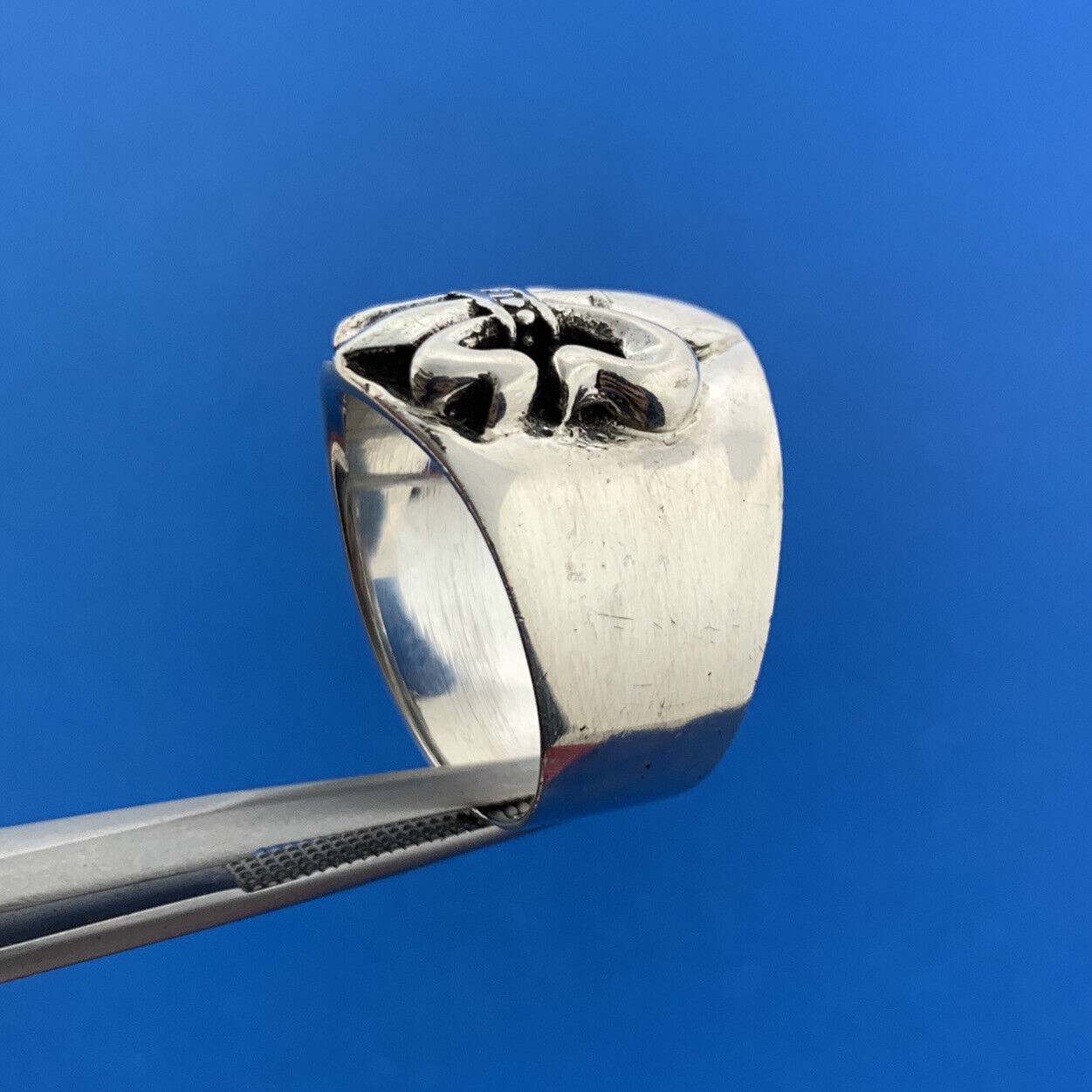 925 Sterling Silver Fleur De Lis New Orleans Religious Statement Ring