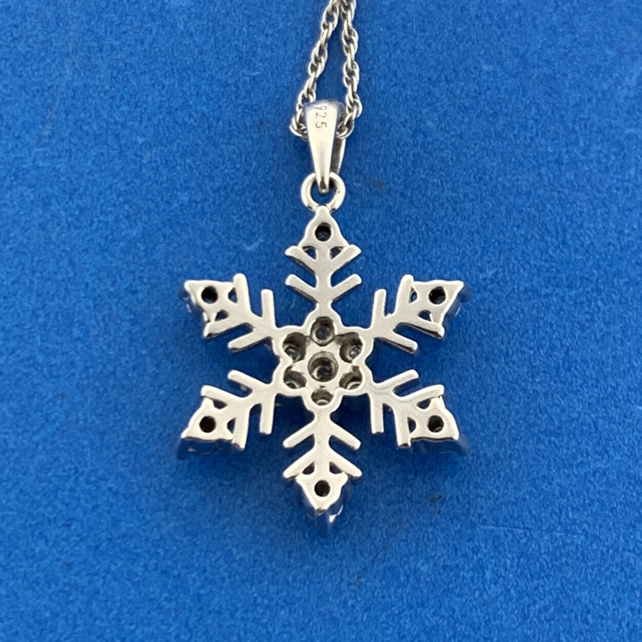 Desinger SUN 925 Sterling Silver Diamond Starburst Snowflake Pendant Necklace