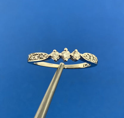 Designer 14K White Gold Round Diamond Wedding Anniversary Promise Band Ring