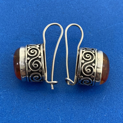 925 Sterling Silver Oval Amber Cabochon Balinese Style Drop Hook Earrings