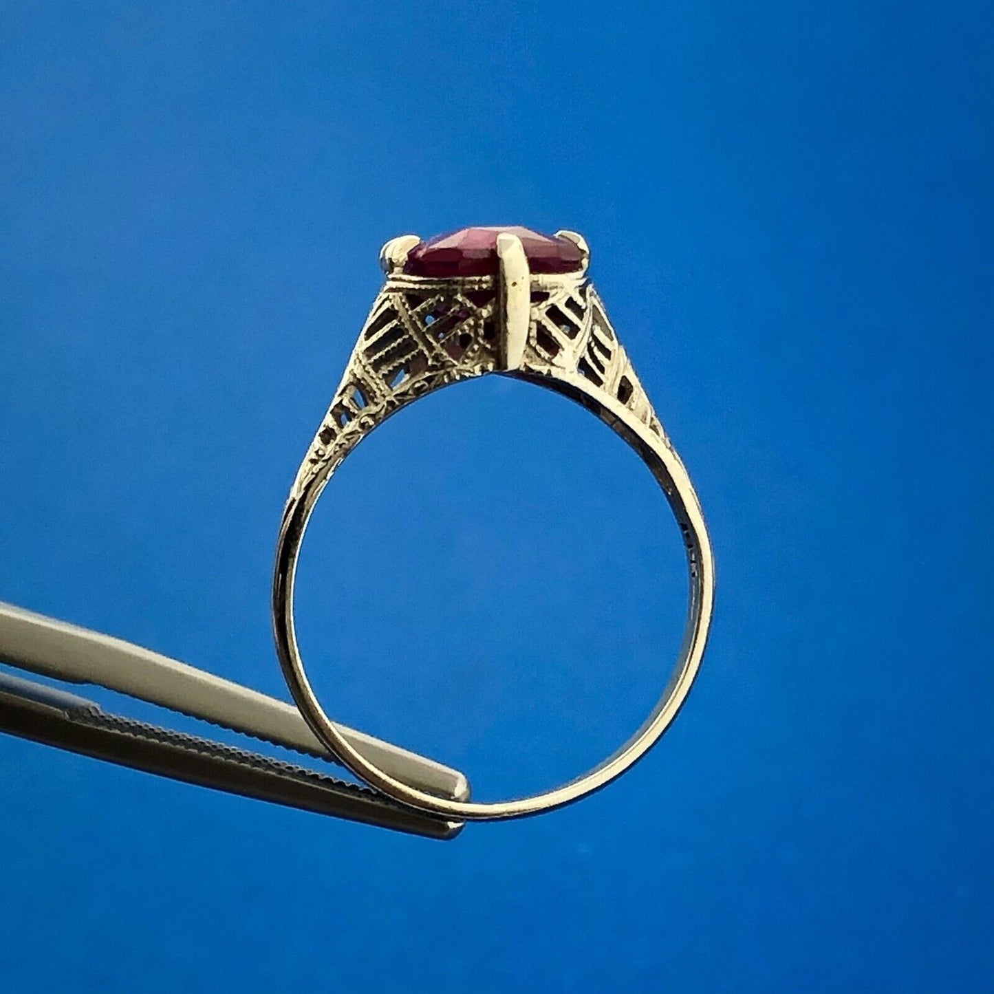 Gorgeous 14k White Gold Radiant Cut Ruby Openwork Filigree Dome Ring Size 7