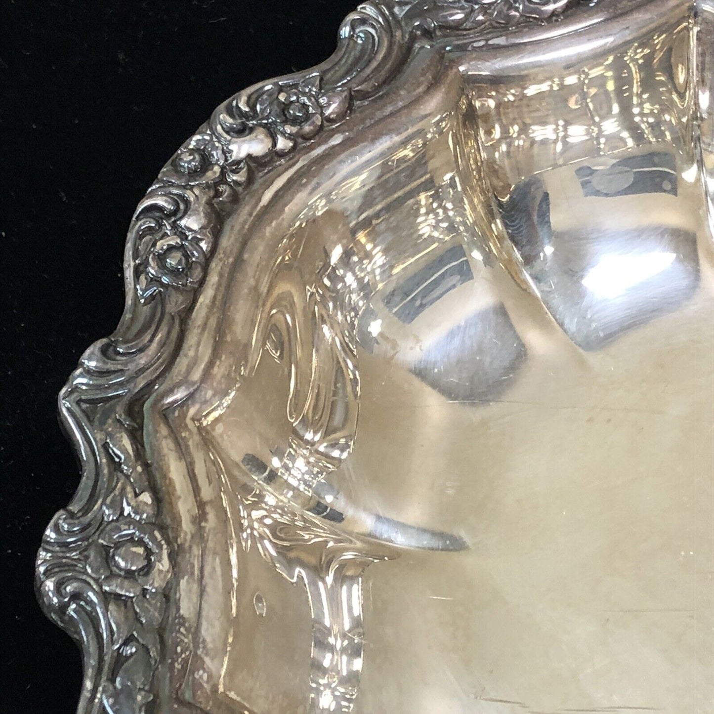 International Silver Co Silver Plate Countess Floral Scroll Oval Vegetable Bowl