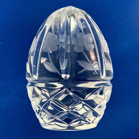 Vintage Handcrafted Poland 24% PbO Crystal Annual Egg Figurine Paperweight