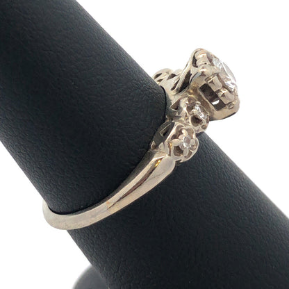 Vintage 14K White Gold Diamond Solitaire W/Accents Engagement Ring