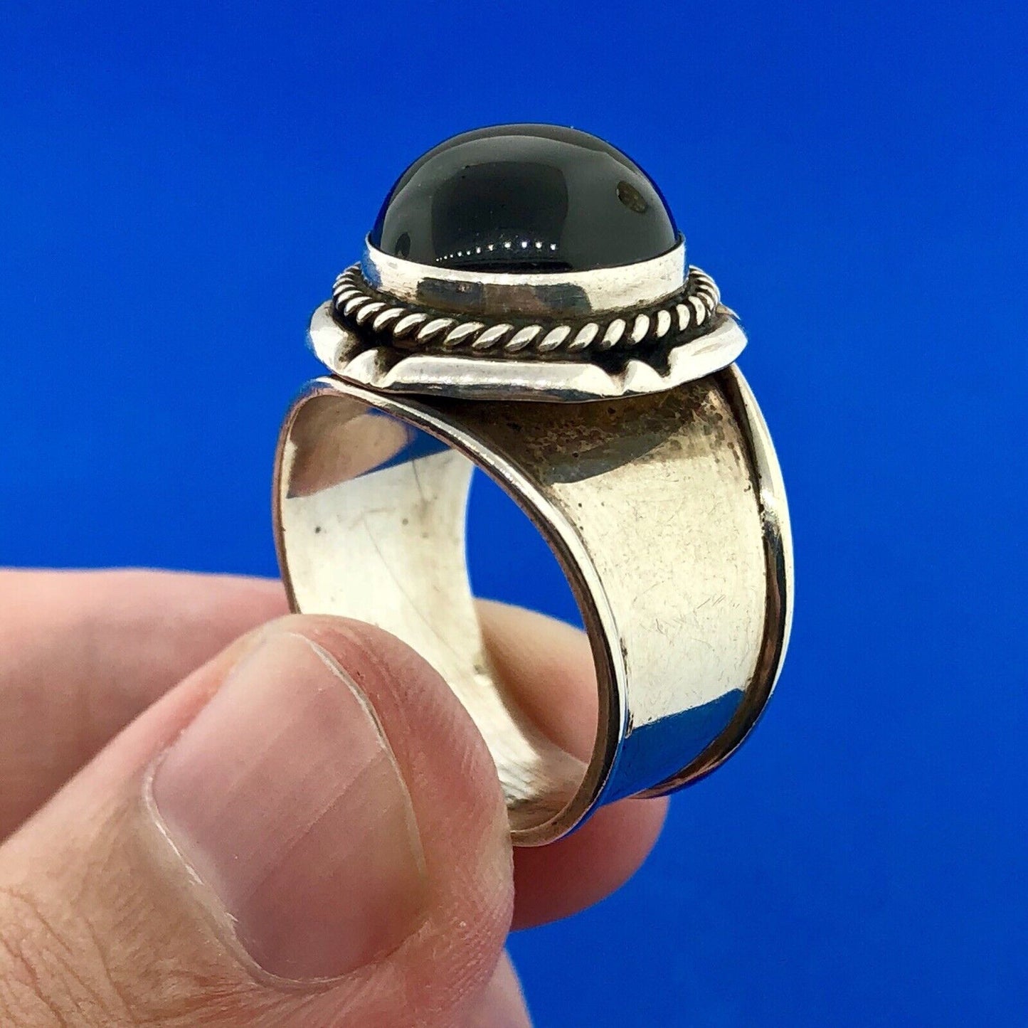 Designer Sterling Silver 925 Black Onyx Concho Style Wide Cigar Band Dome Ring
