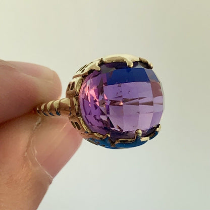 Retro 10K Yellow Gold Amethyst Spheroid Siam Temple Mounting Statement Ring