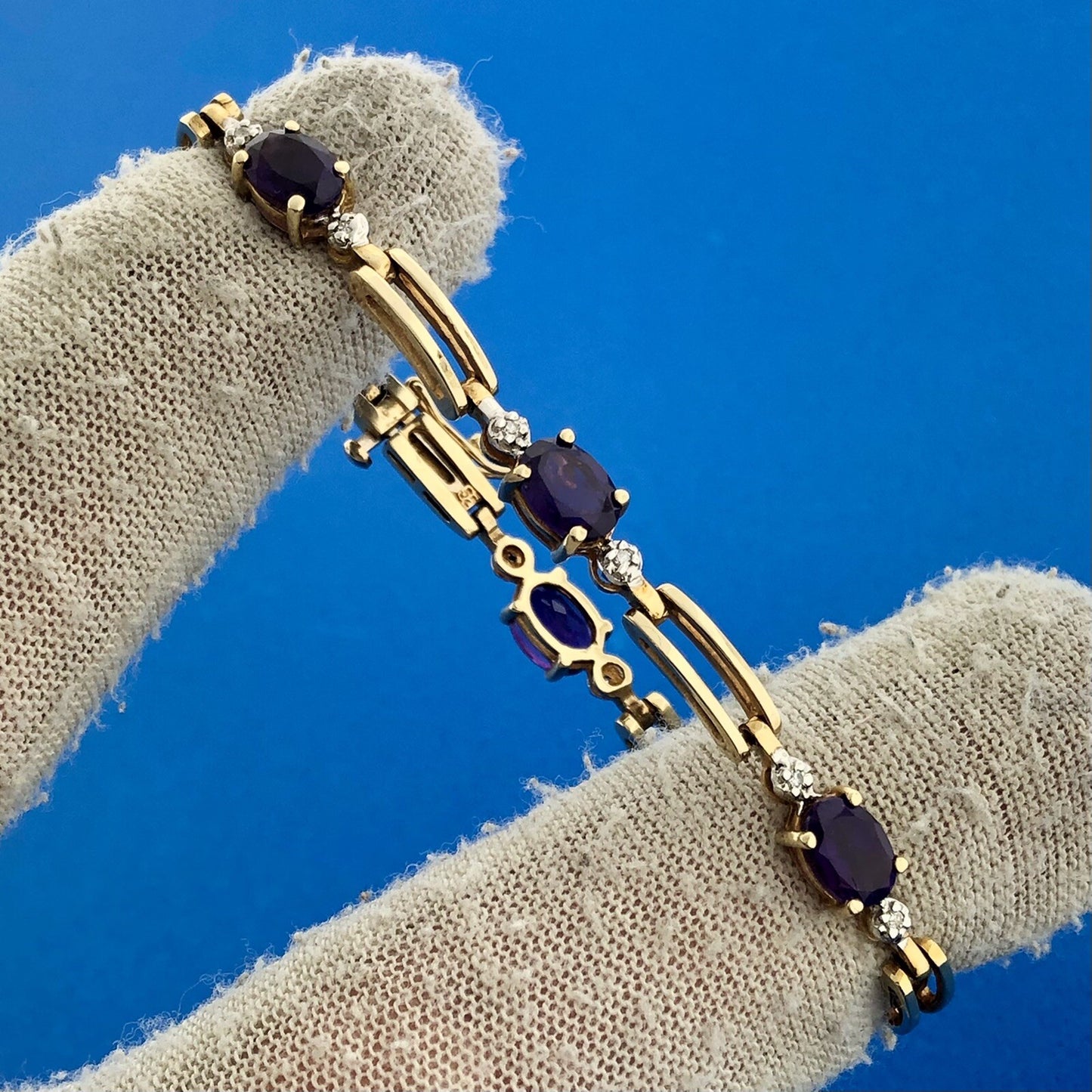 Gorgeous 10k Yellow Gold Oval Cut Purple Amethyst Diamond 6" Tennis Bracelet