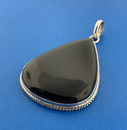 Stunning Sterling Silver 925 Cabochon Wide Onyx Teardrop Dangle Pendant