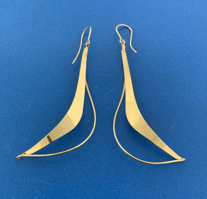 Designer NABCO 14K Yellow Gold Modernist Open Wave Statement Dangle Earrings