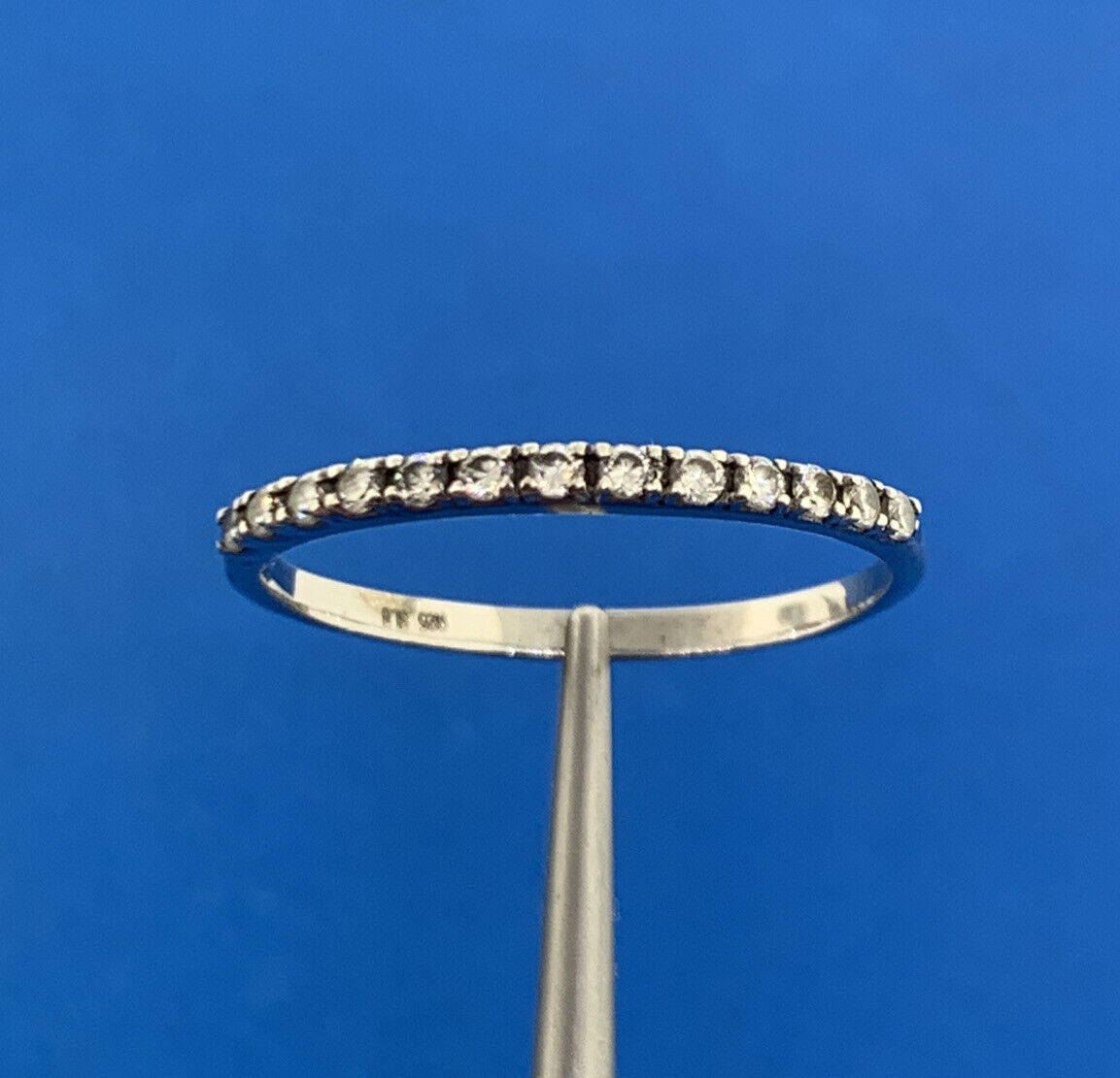 Designer 925 Sterling Silver Cubic Zirconia CZ Infinity Stackable Band Ring