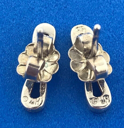 Designer 925 Sterling Silver Infinity Ribbon Figure Eight Stud Earrings