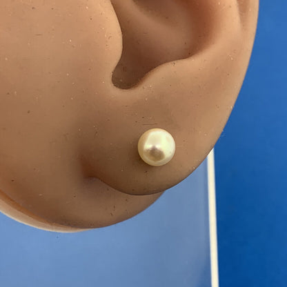 Elegant 18K Yellow Gold Pearl June Anniversary Bridal Accessory Stud Earrings