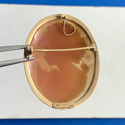 Vintage Designer Italy 14K Yellow Gold Oval Statement Cameo Brooch Pendant