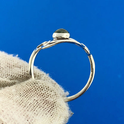 Modernist 925 Sterling Silver Green Onyx Floral Scroll August Anniversary Ring