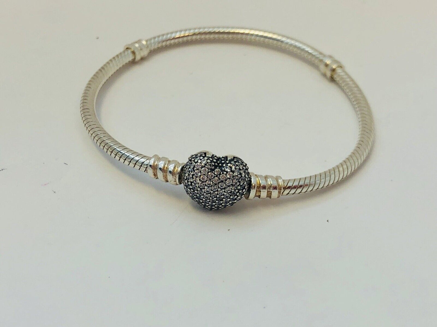 Authentic Pandora 925 Sterling Silver Pave Heart Clasp Charm Bracelet 590727CZ