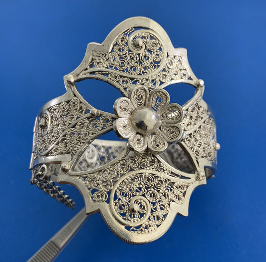 Vintage Artisan Sterling Silver Filigree Scroll Flower Statement Cuff Bracelet